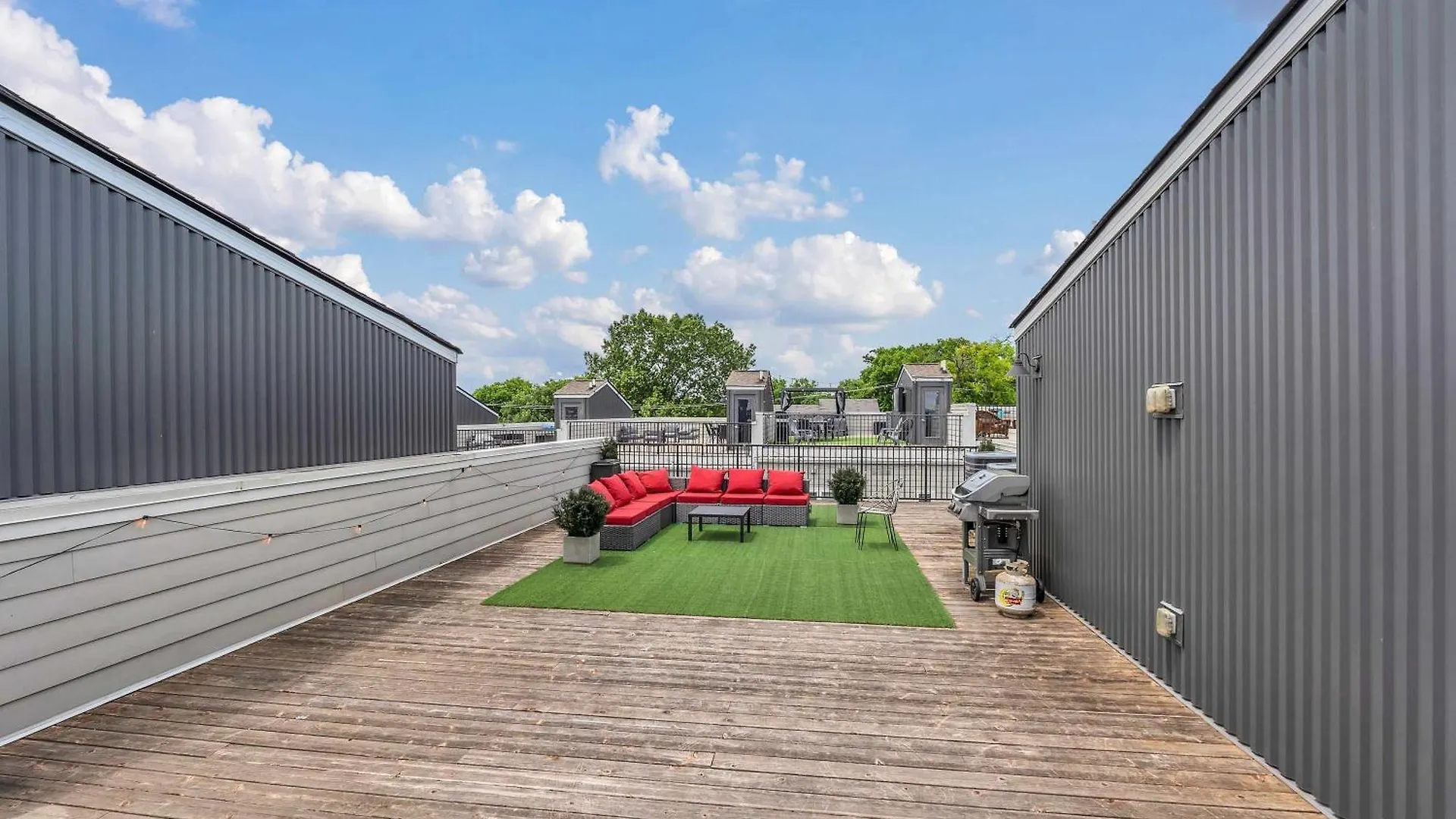 Huge Rooftop 5 Mins To Dwtn Sleeps 12 Нэшвилл США